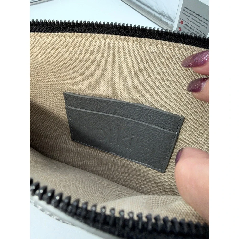 Botkier New York Grey Pebbled Leather Wristlet Clutch Bag Gunmetal Hardware